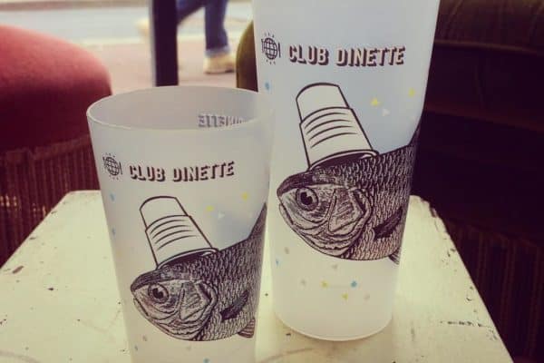 Éco-cups réutilisables consignées
